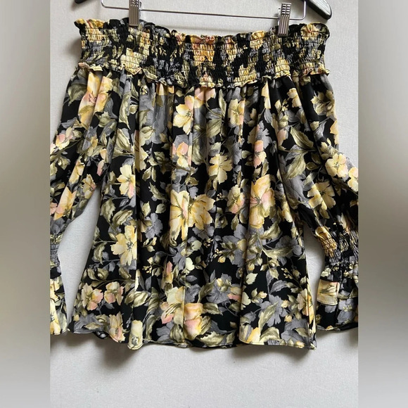 Entro floral off the shoulder smock  ruffles sleeves Sz M - Picture 2 of 10